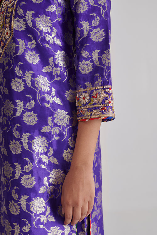 Roohi & Qurbat Set