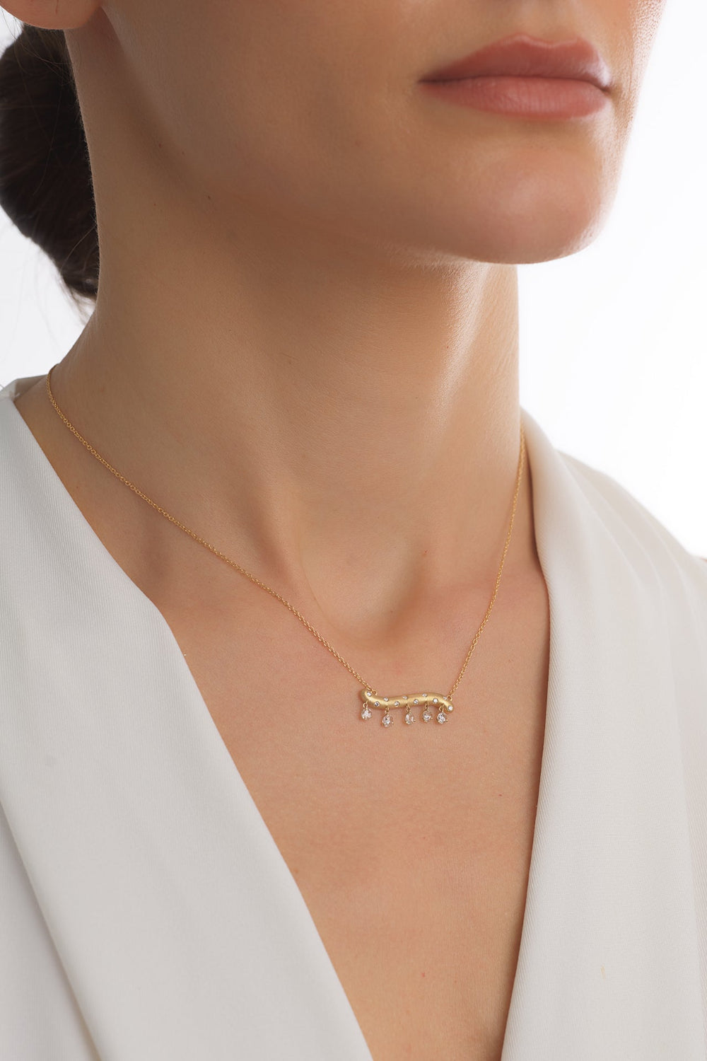 The Swaying Diamond Maxi Pendant