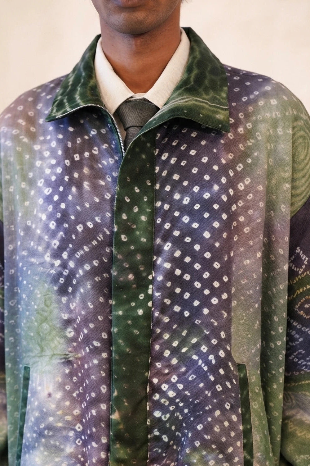 BANDHANI BOMBER JACKET