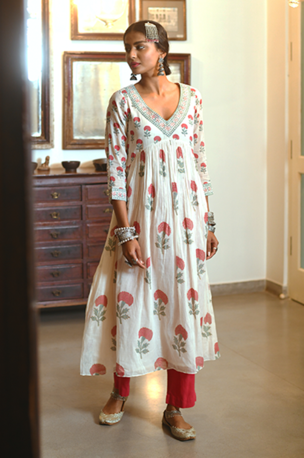 Leila Red Blockprinted V Neck Kurta Set