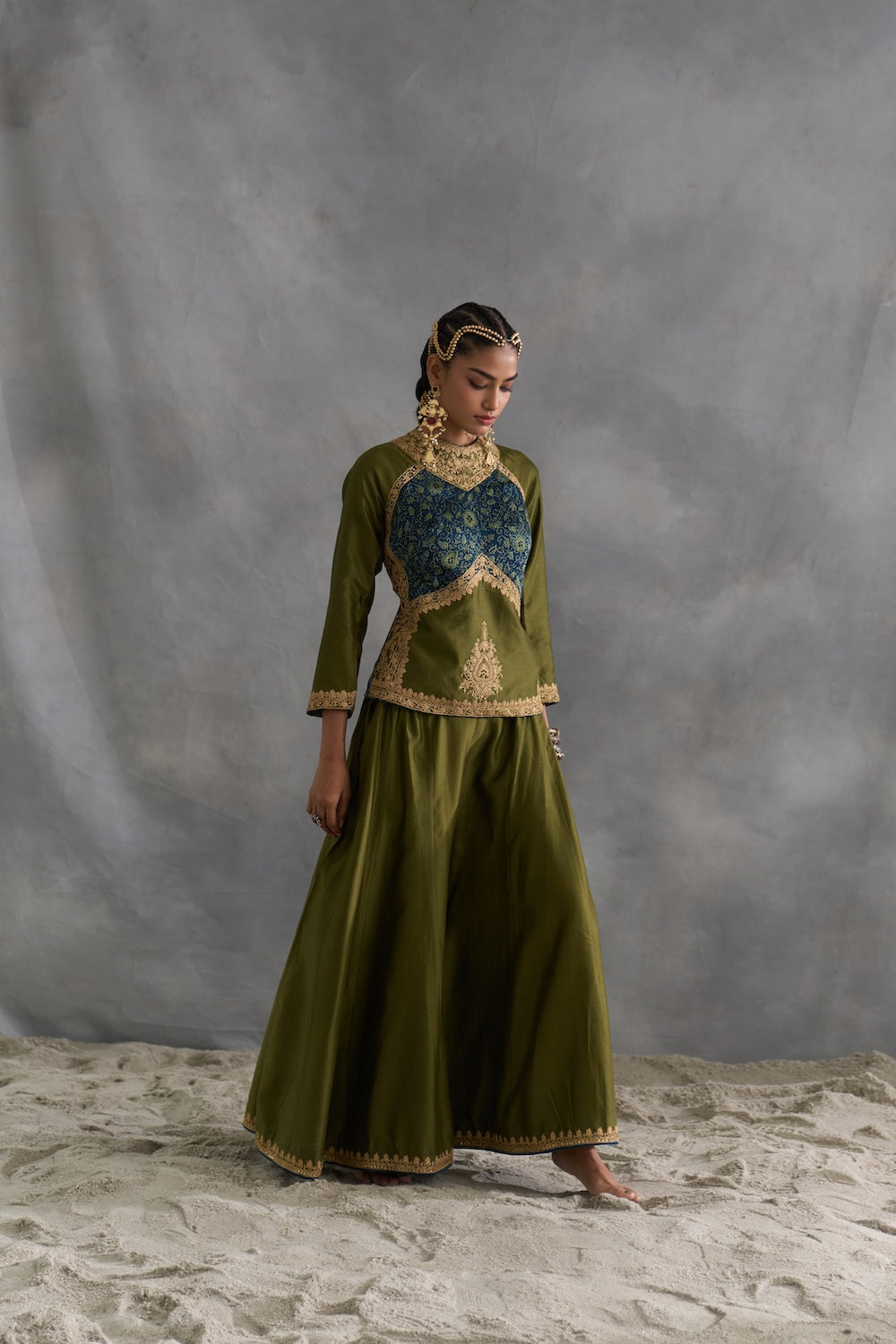 Ishwa Kurta Set