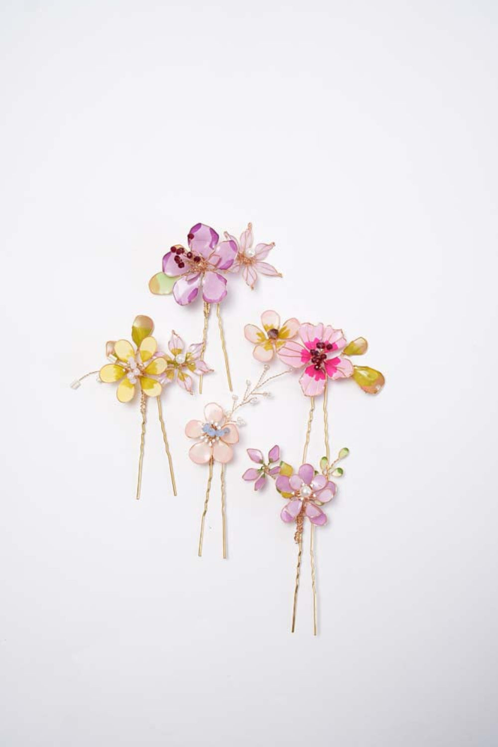 Arionette pins