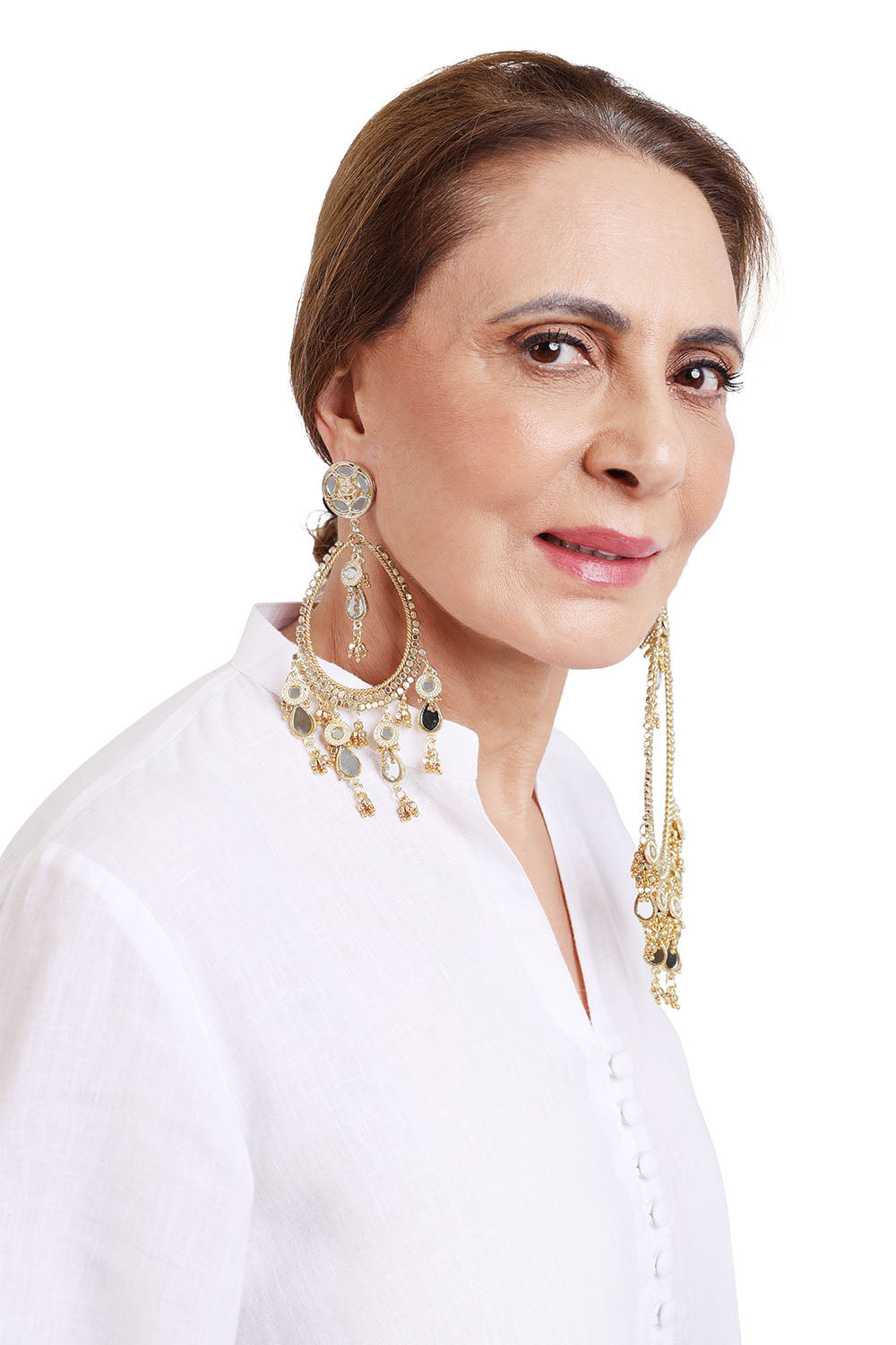 Wire Twist Mirror Drop Hammer Beads Earring In Gold