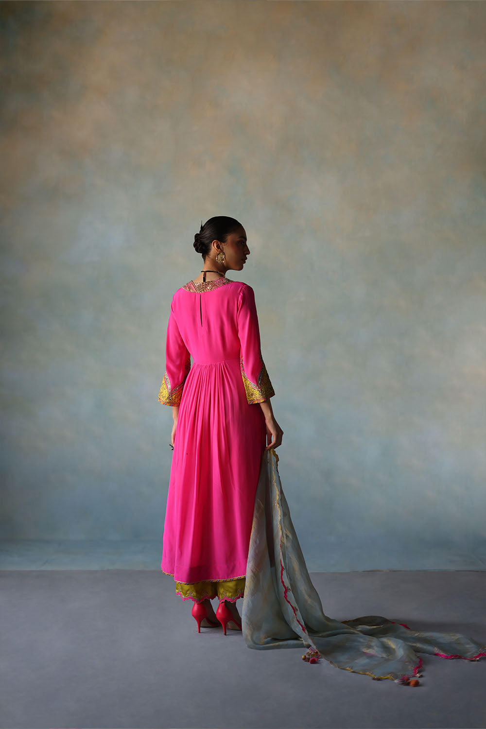 Vaani Kapoor Gul Hot Pink Bell Sleeve Crepe Kurta Set