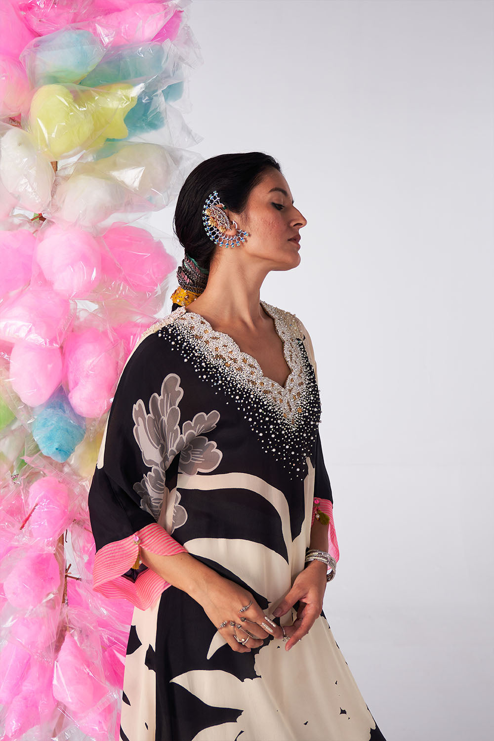 Sakhi Pearl Neck Kaftan Kurta Set