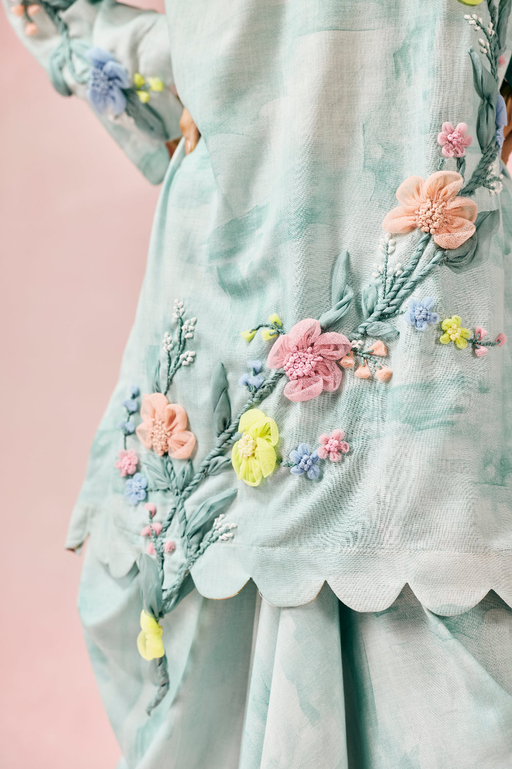 Applique Kurta & Skirt
