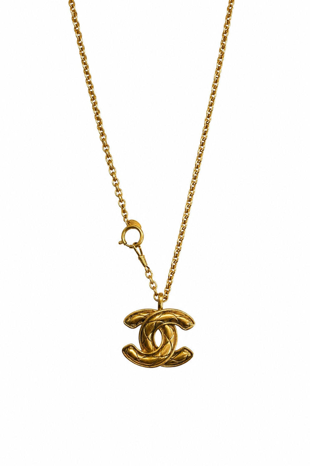VINTAGE CHANEL QUILTED CC COCO PENDANT NECKLACE