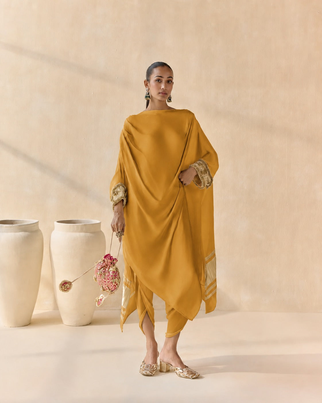 Noor Shwet Draped Set