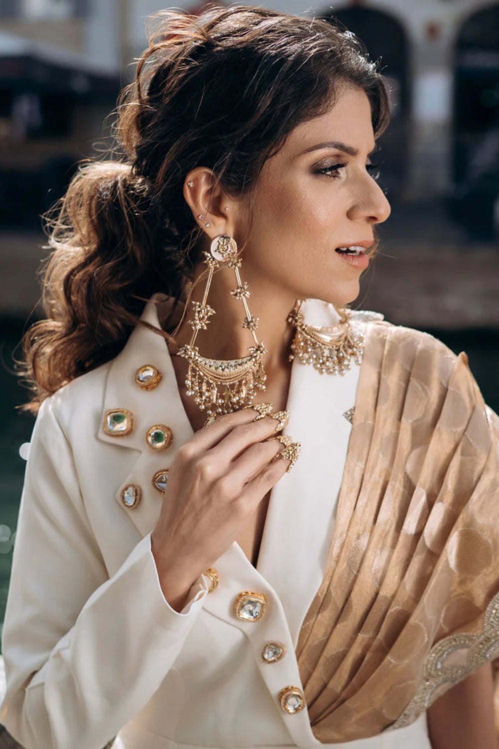 Chand Shikara Earrings
