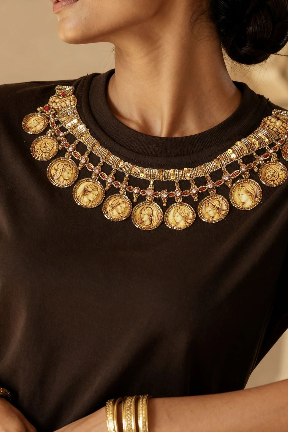 Maharani Haar Coin T-Shirt Brown
