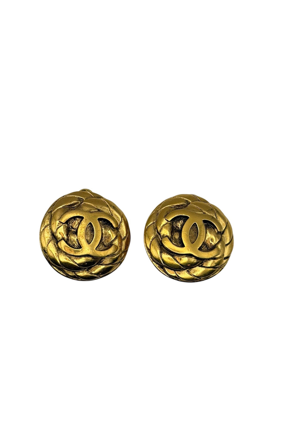 VINTAGE CHANEL QUILTED ROUND CC EARRINGS