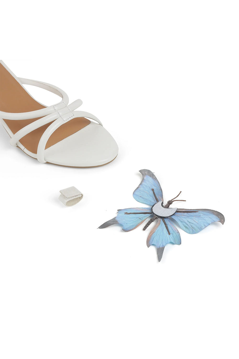 Mariposa White Kitten Heel & Detachable Blue Butterfly