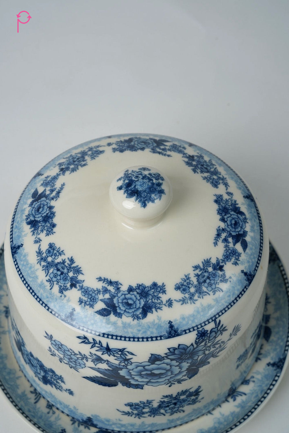 Preloved Vintage Small Cake Dish With Cloche