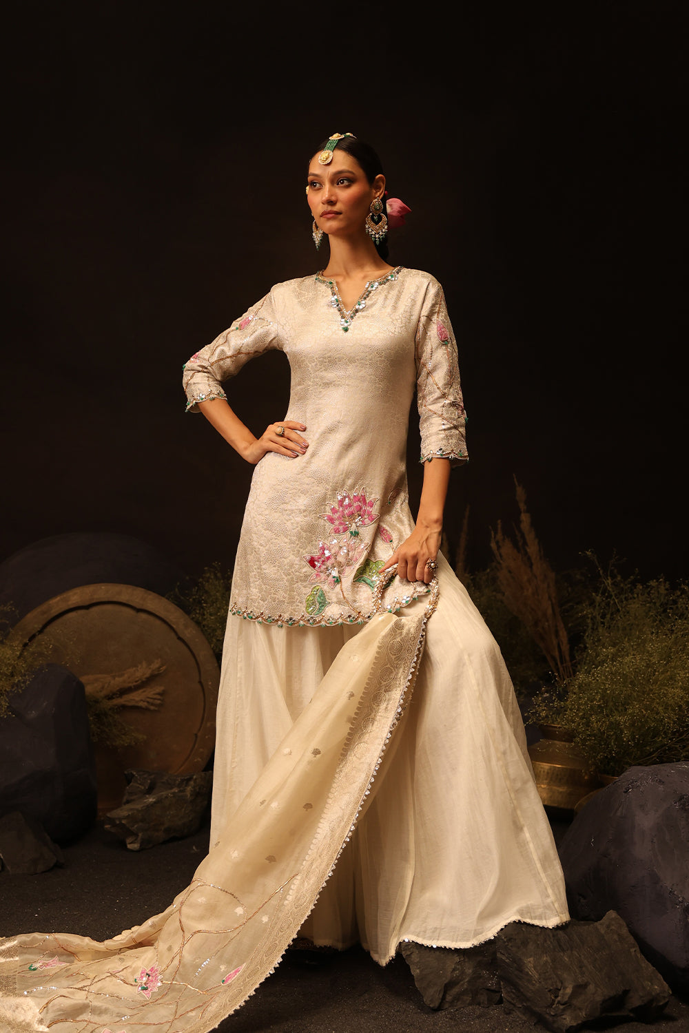 Indian Lotus Suit Set